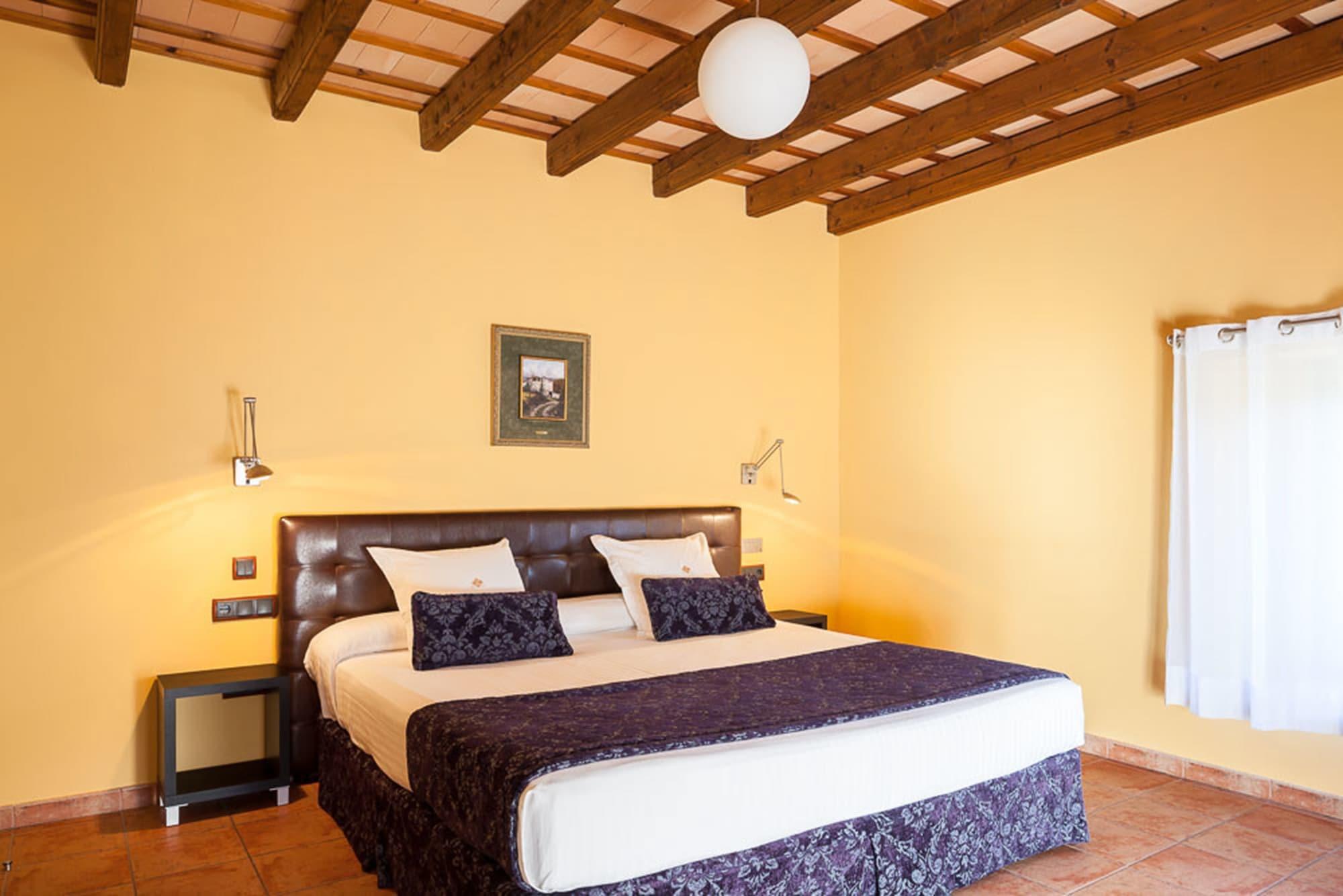 Hotel Vall De Bas Joanetes Buitenkant foto