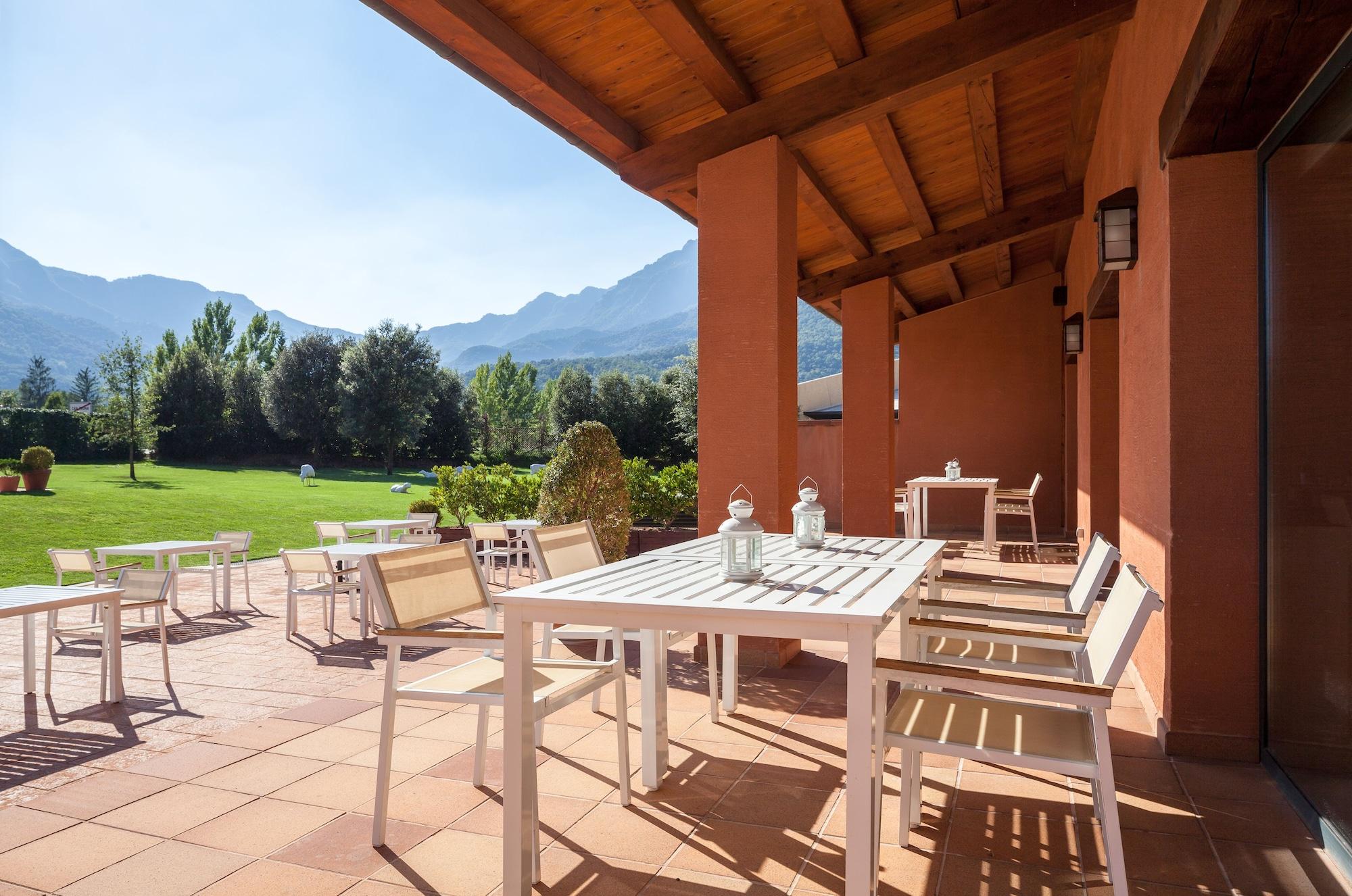 Hotel Vall De Bas Joanetes Buitenkant foto