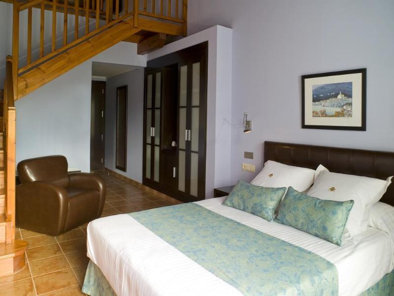 Hotel Vall De Bas Joanetes Buitenkant foto
