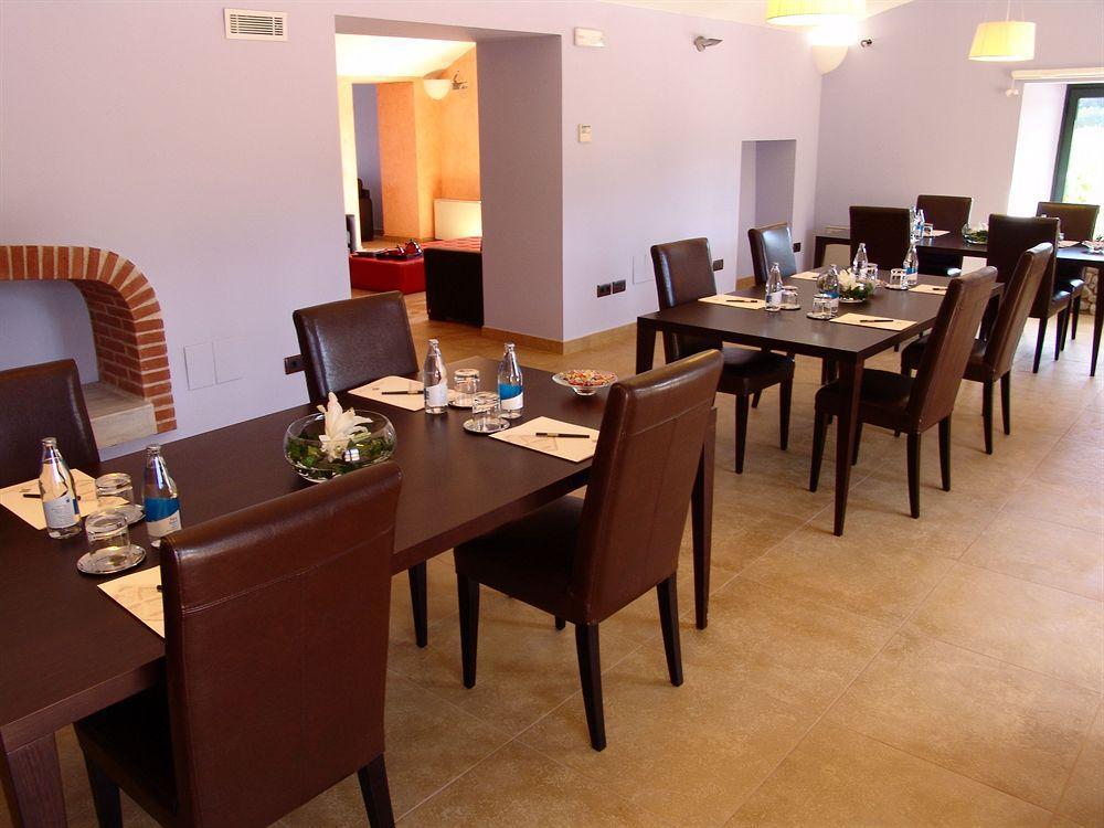 Hotel Vall De Bas Joanetes Buitenkant foto